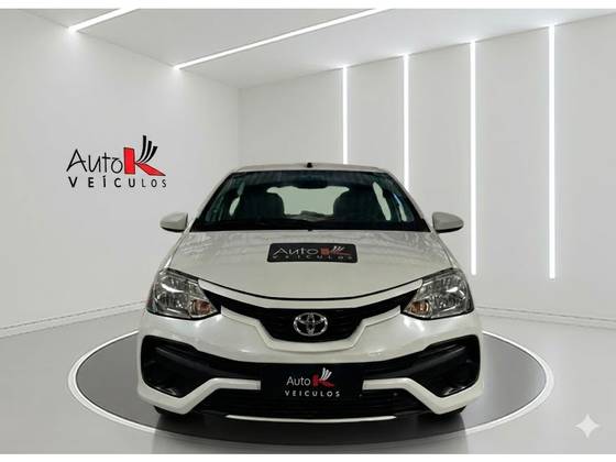 TOYOTA ETIOS 1.3 X 16V FLEX 4P MANUAL